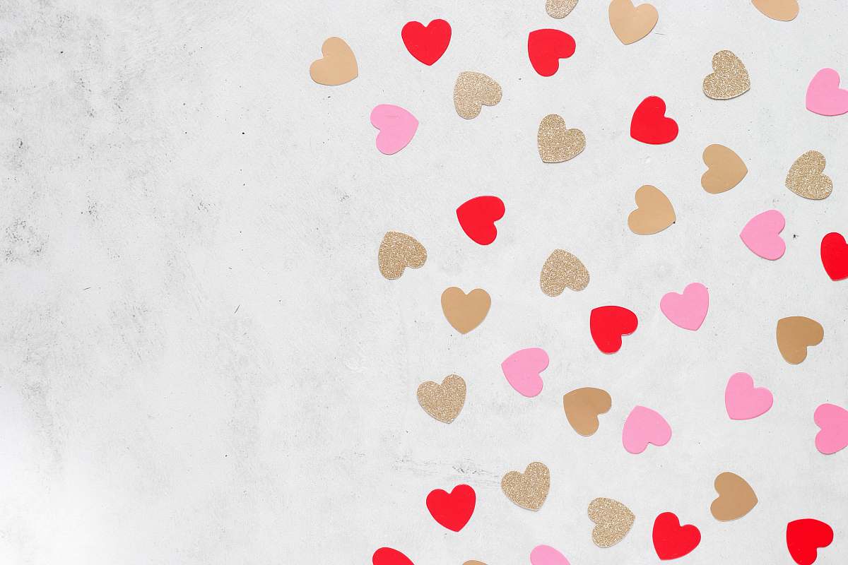 polka dot red and white heart illustration paper